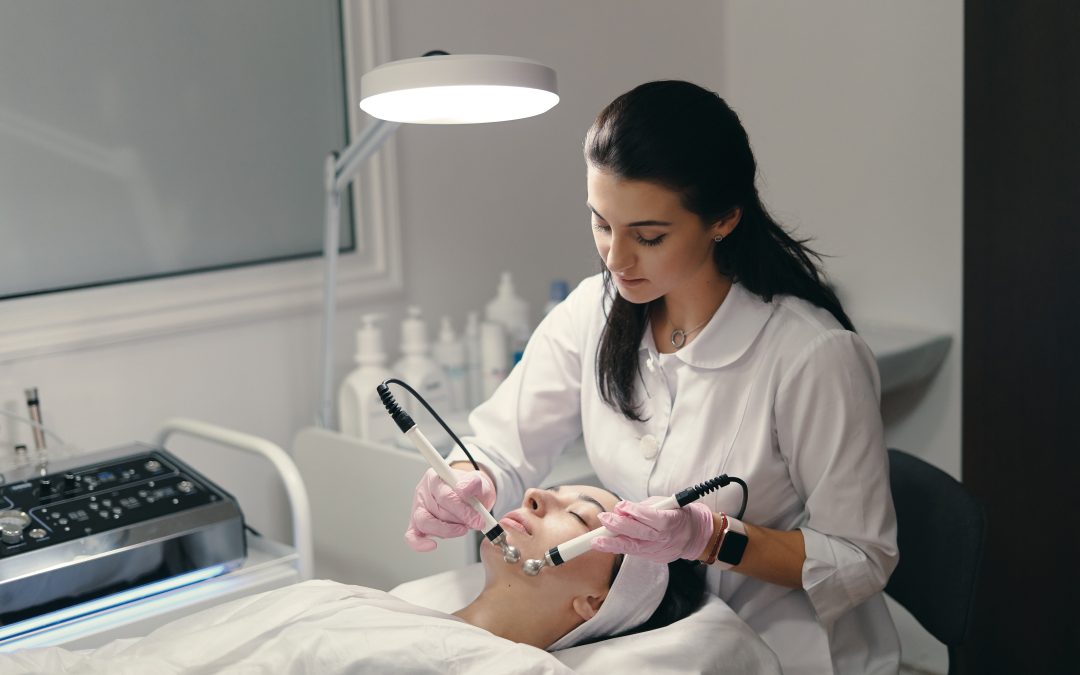 The Psychology of Hair Loss: Building Confidence Beyond SMP